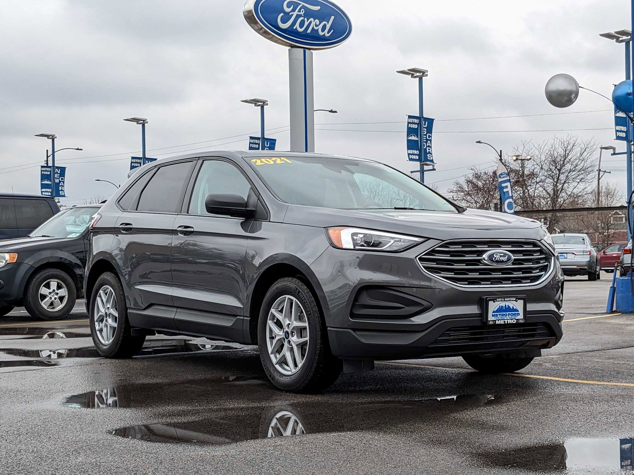 2021 Ford Edge SE 3027A