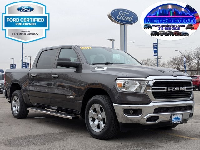 2019 RAM 1500 Big Horn/Lone Star in Granite Crystal Metallic Clearcoat — front three-quarter view