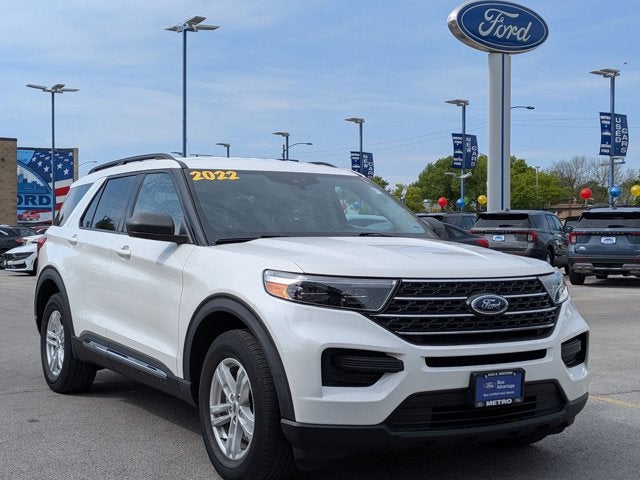 2022 Ford Explorer — side profile view